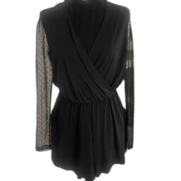 Black BCBG Lace sleeve relaxed fit romper, Jumpsuit,Draped, V neck,shorts, Small - Picture 1 of 8